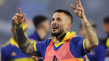 Boca Juniors' forward Dario Benedetto celebrates after defeating River Plate at the end of their Argentine Professional Football League Tournament 2022 match at La Bombonera stadium in Buenos Aires, on September 11, 2022. (Photo by ALEJANDRO PAGNI / AFP) (Photo by ALEJANDRO PAGNI/AFP via Getty Images)
