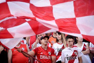 BUENOS AIRES, ARGENTINA - DECEMBER 23: Fans of River Plate cheer for their team prior the celebrations at Antonio Vespucio Liberti Stadium after winning the Copa CONMEBOL Libertadores Final against Boca Juniors on December 23, 2018 in Buenos Aires, Argent