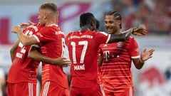 30 July 2022, Saxony, Leipzig: Soccer: DFL Supercup, RB Leipzig - Bayern Munich, Red Bull Arena. Bayern's Sadio Mane (2nd from right) celebrates his goal to make it 0:2 with Serge Gnabry (r). Photo: Hendrik Schmidt/dpa - IMPORTANT NOTE: In accordance with the requirements of the DFL Deutsche Fußball Liga and the DFB Deutscher Fußball-Bund, it is prohibited to use or have used photographs taken in the stadium and/or of the match in the form of sequence pictures and/or video-like photo series. (Photo by Hendrik Schmidt/picture alliance via Getty Images)