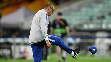 Sarri blows top and storms out of Chelsea training session on eve of Europa League final