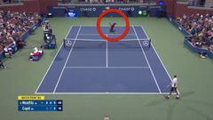 US Open: Monfils invents the 360º on match point