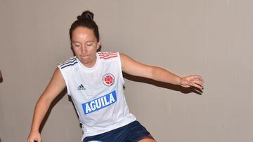 Angie Castañeda, volante de la Selección Colombia Femenina