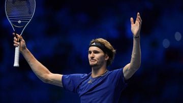 Germany&#039;s Alexander Zverev celebrates after defeating Serbia&#039;s Novak Djokovic during their semi-final match of the ATP Finals at the Pala Alpitour venue in Turin on November 20, 2021. (Photo by Marco BERTORELLO / AFP)