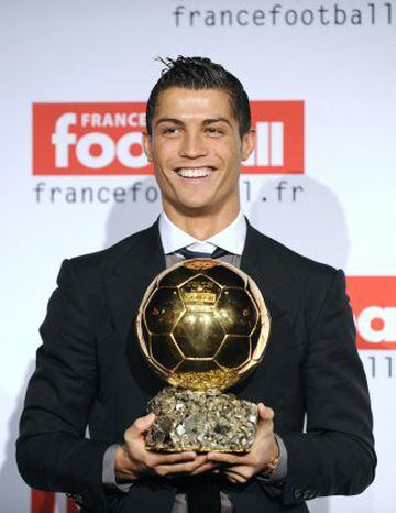 Also in 2008, Ronaldo won his first Ballon d'Or with United.