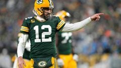 Though he’s now on the verge of leaving Green Bay, it appears that the star quarterback would like to take some of his soon-to-be former teammates with him.