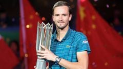 SHANGHAI, CHINA - OCTOBER 13:  Daniil Medvedev of Russia with the trophy during the Award Ceremony after winning the Men&#039;s Singles final match against Alexander Zverev of Germany on day nine of 2019 Shanghai Rolex Masters at Qi Zhong Tennis Centre on
