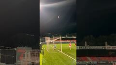 Vídeo: Épico error en gol del Ajax Femenil le da la vuelta al mundo