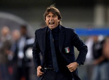 Head coach of Italy Antonio Conte reacts during the international friendly match between Italy and Finland