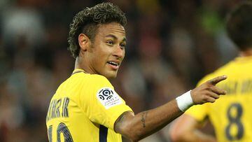 Neymar, durante su partido frente al Guingamp.