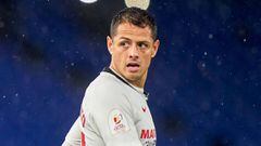 He is not playing as much as he would like to in Sevilla, so Chicharito is interested in listening to LA Galaxy&rsquo;s offer to play in the MLS.