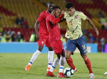 Colombia vence a Panamá en el estadio El Campín en amistoso de preparación para la Copa América de Brasil.
