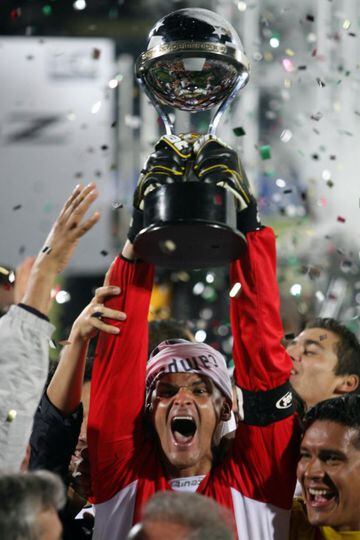 El fallecido arquero hizo parte de la Selección campeona de Copa América en 2001 y la mayoría de sus títulos los obtuvo con Pachuca.