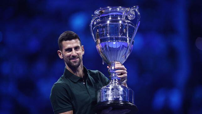 Djokovic recibe su octava corona como número uno del año