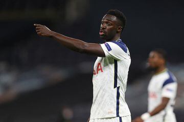 El Tottenham pagó 42 millones de euros al Ajax en 2017 para llevarse al zaguero colombiano.