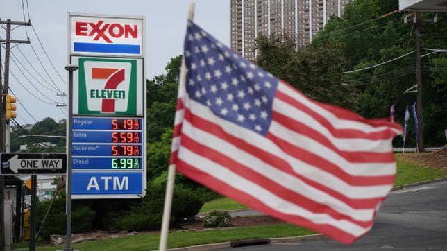 Gas price predictions: how high will the cost per gallon rise and when will it go down?