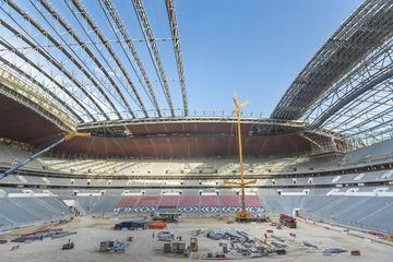 Qatar 2022: World Cup stadia and infrastructure under construction