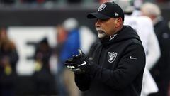 Carr hopes Bisaccia lands permanent Raiders job after playoff elimination