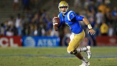 PASADENA, CA - SEPTEMBER 03: Josh Rosen #3 of the UCLA Bruins runs upfield during the second half of a game against the Texas A&amp;M Aggies at the Rose Bowl on September 3, 2017 in Pasadena, California.   Sean M. Haffey/Getty Images/AFP == FOR NEWSPAPERS, INTERNET, TELCOS &amp; TELEVISION USE ONLY ==
