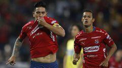 Germ&aacute;n Cano celebrando uno de sus goles con Medell&iacute;n ante Bucaramanga por Liga &Aacute;guila I-2019.