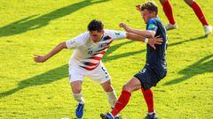 Soccer Football - Under-20 World Cup - Round of 16 - France v USA - Bydgoszcz Stadium, Bydgoszcz, Poland - June 4, 2019  France&#039;s Michael Cuisance in action with Sebastian Soto of the U.S.  Agencja Gazeta/Roman Bosiacki via REUTERS ATTENTION EDITORS - THIS IMAGE WAS PROVIDED BY A THIRD PARTY. POLAND OUT. NO COMMERCIAL OR EDITORIAL SALES IN POLAND.
