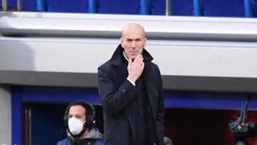 Real Madrid: Zidane refuses to commit to seeing out contract