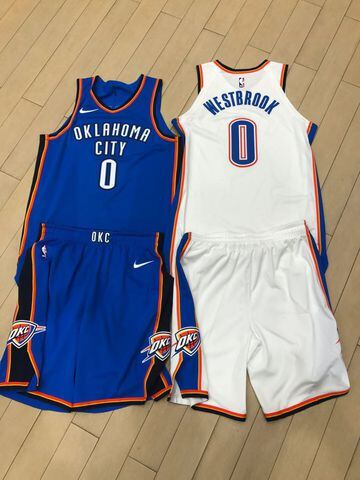 La camiseta de Oklahoma City Thunder para la temporada 2017-18.
