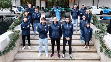 Zidane, con los pilotos de Alpine Gasly y Ocon, en Madrid.