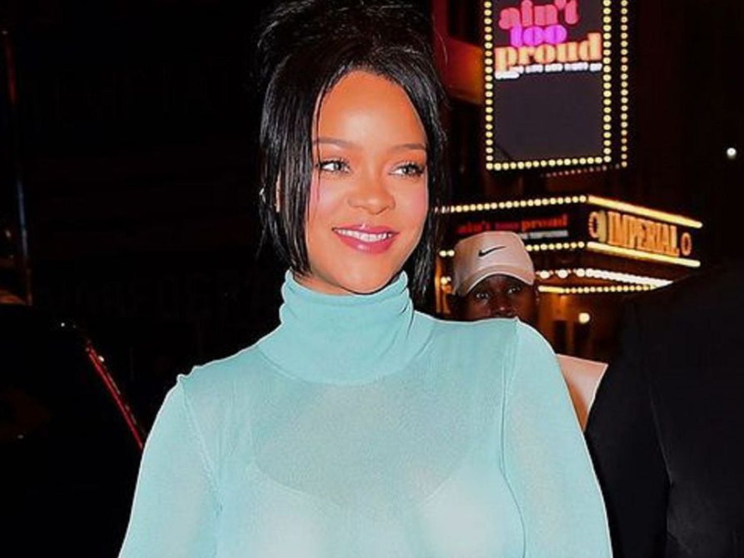 Rihanna dice adiós a Fenty, su línea de ropa - Tikitakas