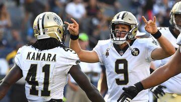 CARSON, CA - AUGUST 25: Drew Brees #9 of the congratulates Alvin Kamara #41 of the New Orleans Saints after a touchdown in the second quarter of the pre-season game against the Los Angeles Chargers at StubHub Center on August 25, 2018 in Carson, California.   Jayne Kamin-Oncea/Getty Images/AFP == FOR NEWSPAPERS, INTERNET, TELCOS &amp; TELEVISION USE ONLY ==