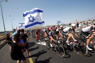 Seguidores israelís en la etapa del Giro. 