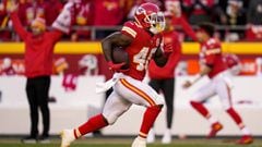 The Kansas City Chiefs have over turned a sluggish start to the season with a six game win streak and they are now knocking of the playoffs&#039; door.