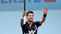 Novak Djokovic celebra su victoria ante Borna Coric en el Erste Bank Open de Viena.