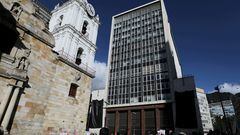 FILE PHOTO: General view of Colombia's central bank in Bogota, Colombia October 9, 2019. REUTERS/Luisa Gonzalez/File Photo