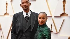 US actor Will Smith(L) and Jada Pink Smith attend the 94th Oscars at the Dolby Theatre in Hollywood, California on March 27, 2022. (Photo by ANGELA WEISS / AFP) (Photo by ANGELA WEISS/AFP via Getty Images)