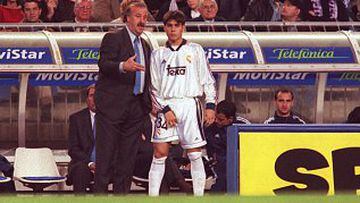 Llegó al primer equipo en 1999 de la mano de Vicente del Bosque desde las categorías inferiores del equipo blanco, debutó con 18 años, pero en la temporada 2000/01 se marchó cedido al Espanyol. 