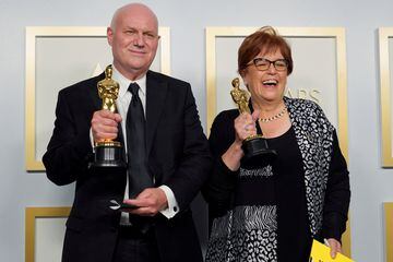 Donald Graham Burt y Jan Pascale, ganadores del Oscar a Mejor Diseño de Producción por Mank.