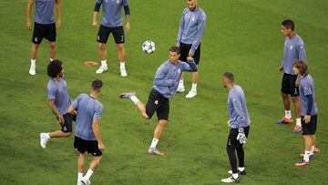 Britain Soccer Football - Real Madrid Training - The National Stadium of Wales, Cardiff - June 2, 2017 Real Madrid&#039;s Cristiano Ronaldo and team mates during training Reuters / Phil Noble Livepic