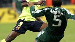 <B>SIN ACIERTO.</B> El delantero camerunés Eto&#39;o malgastó la ocasión más clara del partido.