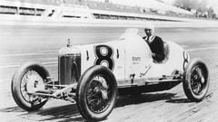 Indy 500: Louis Meyer (USA) - 1928, 1933, 1936