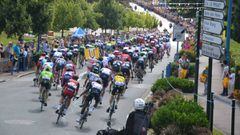 La UCI no admitirá la reducción de ciclistas para 2017