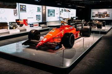 Ferrari F187.88C de 1988 en la exposición de la F1 en Madrid.