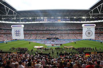 Impresionante imagen del estadio de Wembley antes del inicio del partido. 