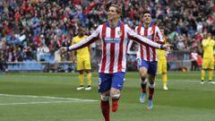 Torres celebra su gol.