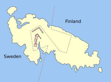 La curiosa frontera de la isla de M&auml;rket.