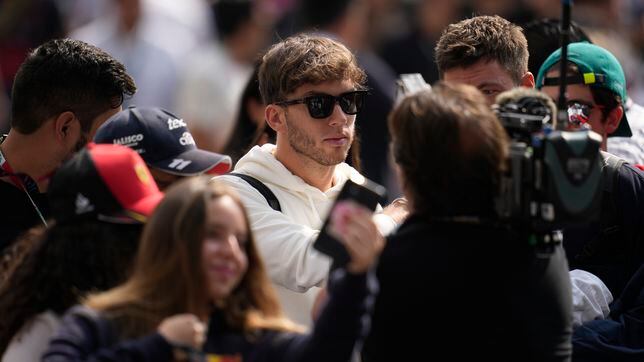 A Pierre Gasly le abrieron su mochila en el paddock del GP de México