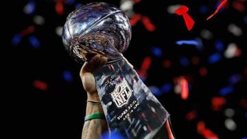 vince lombardi trophy rams