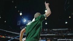 El alero de los Celtics consigui&oacute; su tercer t&iacute;tulo consecutivo del torneo en la casa de los Bulls tras imponerse a Dale Ellis en la final del evento.