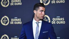 Portugal&#039;s forward Cristiano Ronaldo poses on arrival at &quot;Quinas de Ouro&quot; ceremony held and the Estoril Congress Center in Estoril, outskirts of Lisbon, on March 20, 2017. 