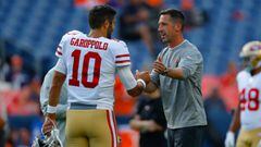 El head coach de los 49ers considera que su equipo tiene dos quarterbacks con la habilidad de ser titular en la liga.