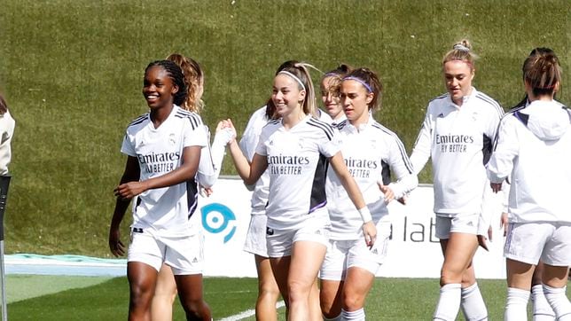 Real Madrid Femenino vs. FC Barcelona Femení: Starting Lineups, Time, & How  to Watch - Managing Madrid